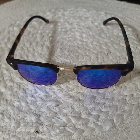 Panama Jack Blue Lens Sunglasses - Picture 6 of 11